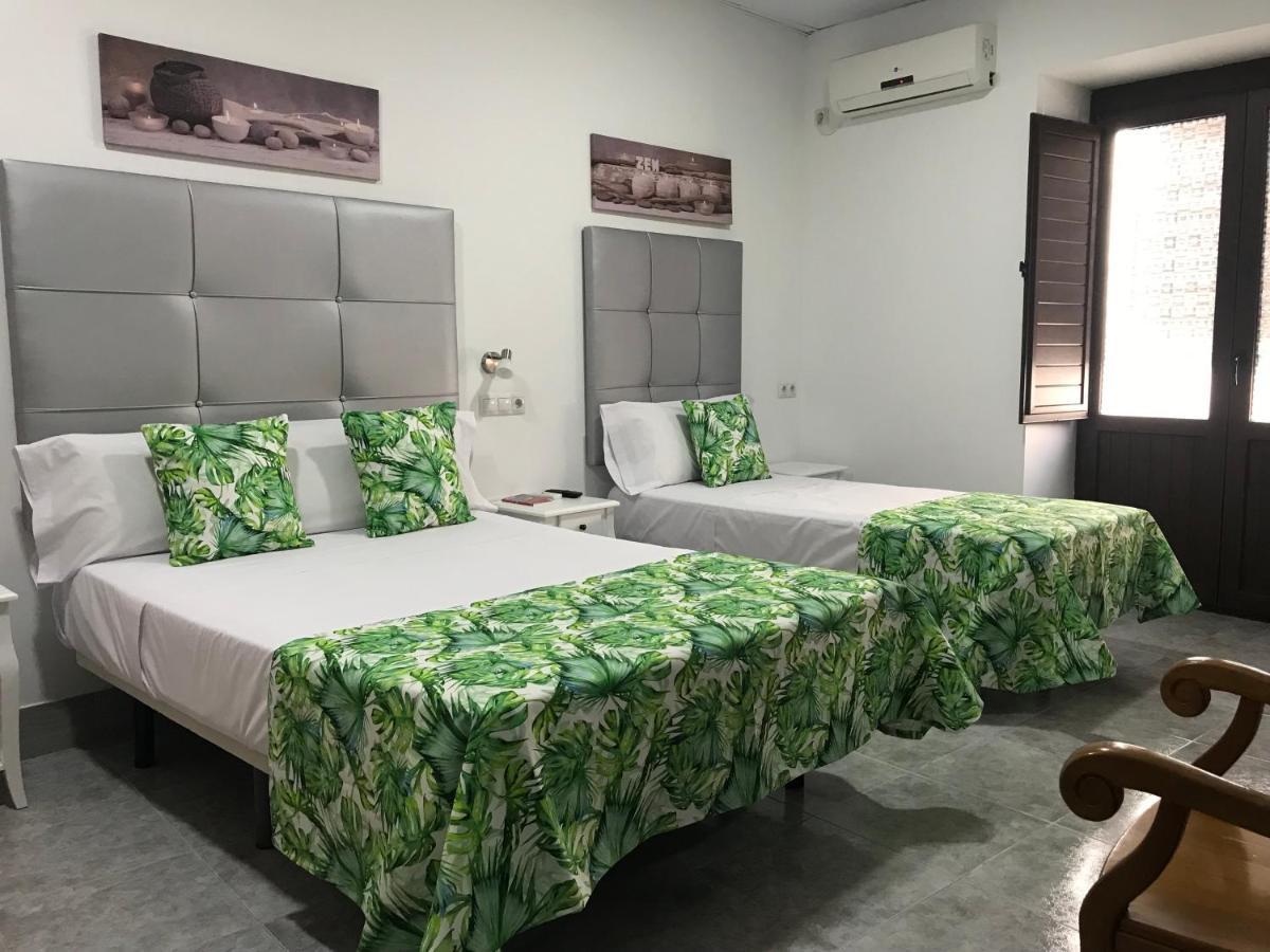 Hotel La Casa En El Centro à Écija Extérieur photo